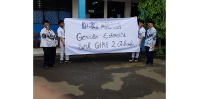 Upacara Hari Guru dan Deklarasi Gerakan Literasi